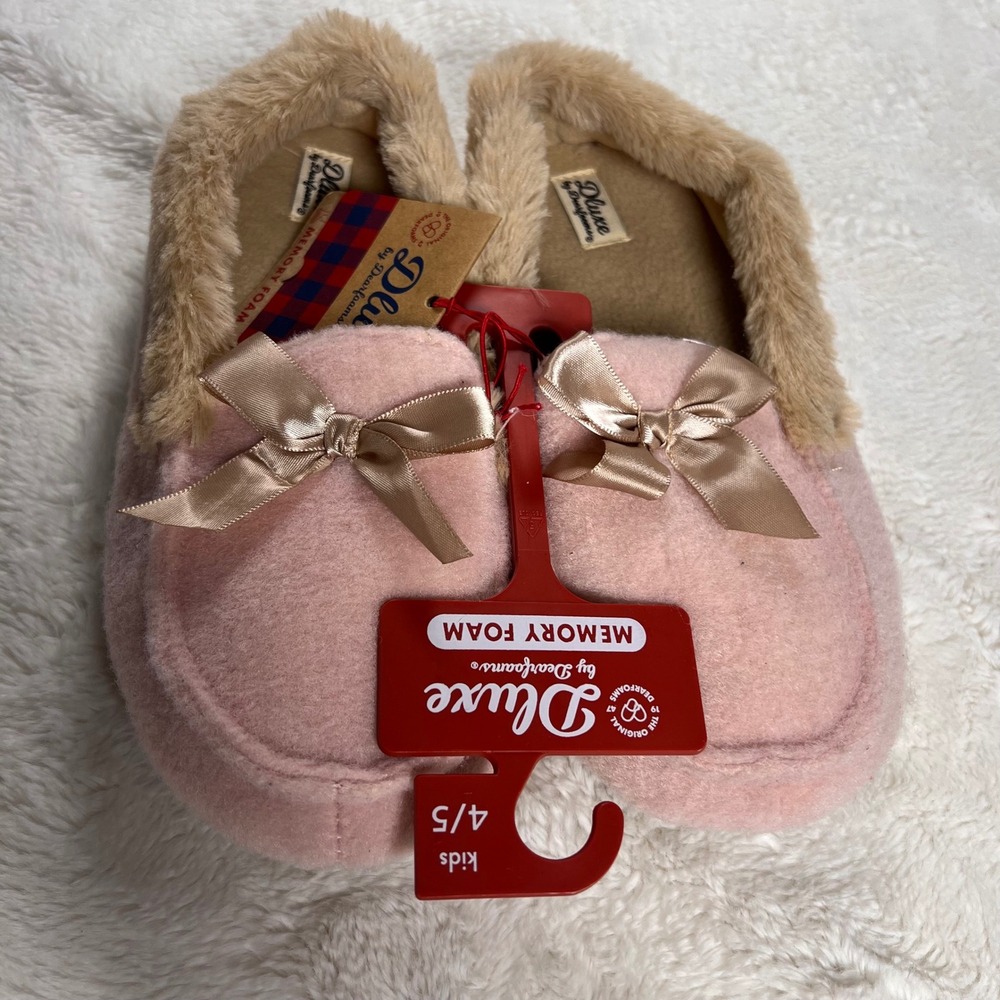 Dluxe by Dearfoams Kids Pink Memory Foam Slippers Bows Size 4 5 NWT